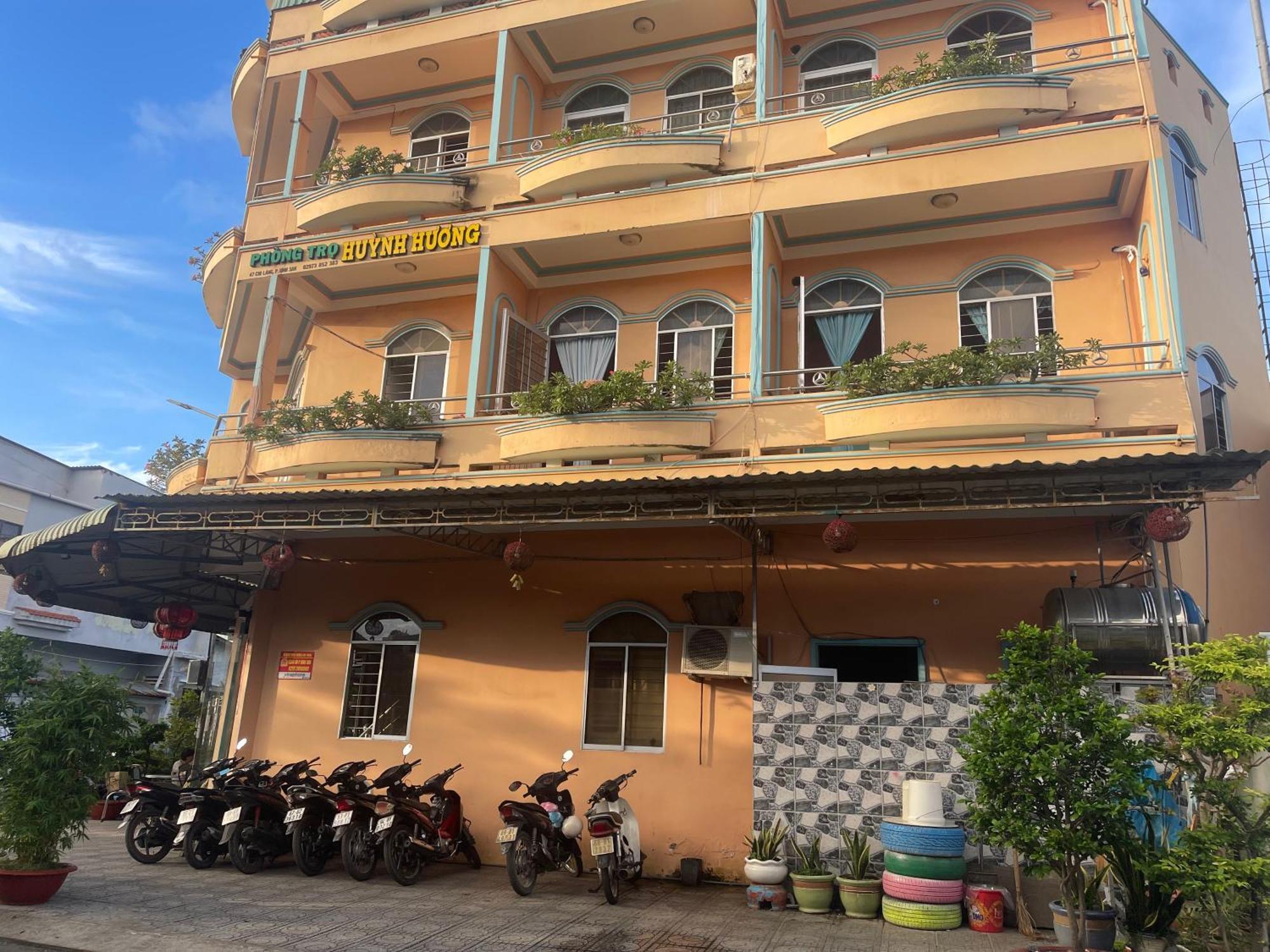 Huynh Huong Guesthouse Hà Tiên Buitenkant foto